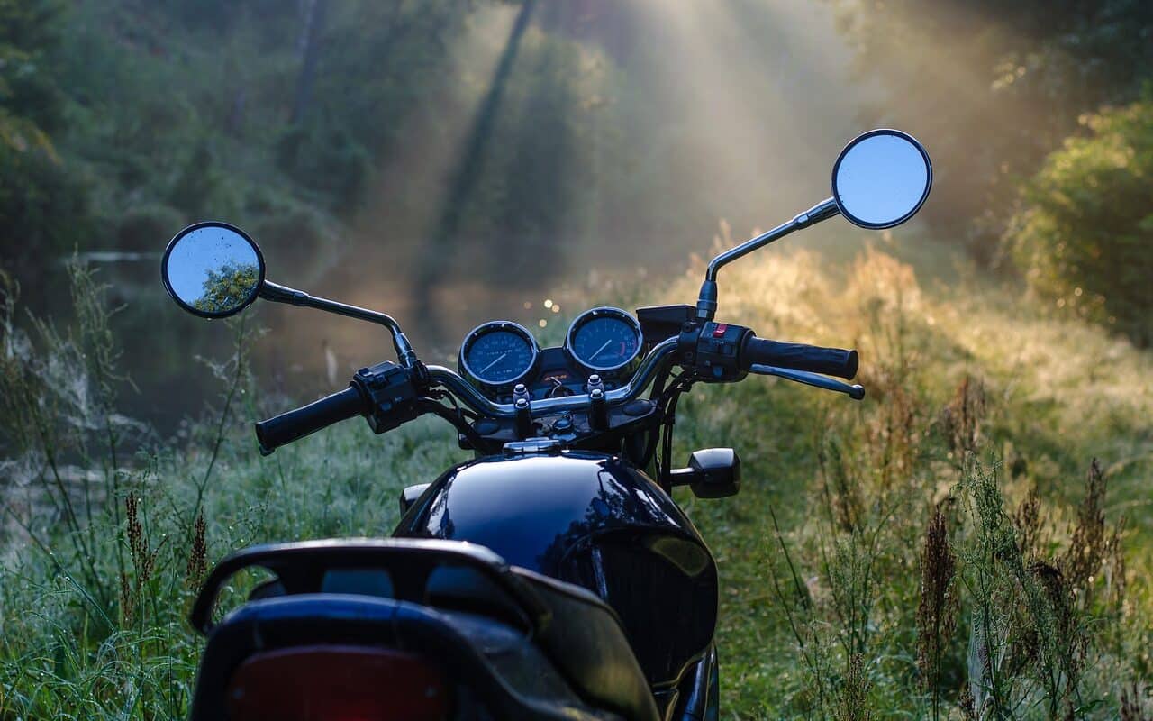 découvrez les coûts d'inspection des motos pour vous assurer que votre véhicule est en parfait état de fonctionnement. obtenez des informations sur les tarifs, les services inclus et l'importance de l'inspection pour votre sécurité et celle des autres.