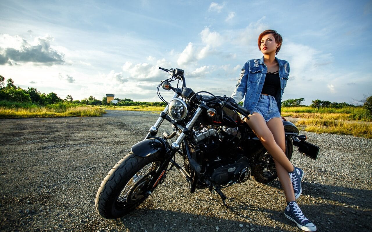 découvrez l'univers des motos électriques : performance, durabilité et innovation. explorez les modèles les plus récents, leurs avantages écologiques et leur impact sur la mobilité urbaine.