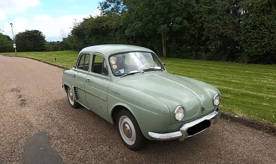 Renault Dauphine (1956) : la citadine au charme rétro