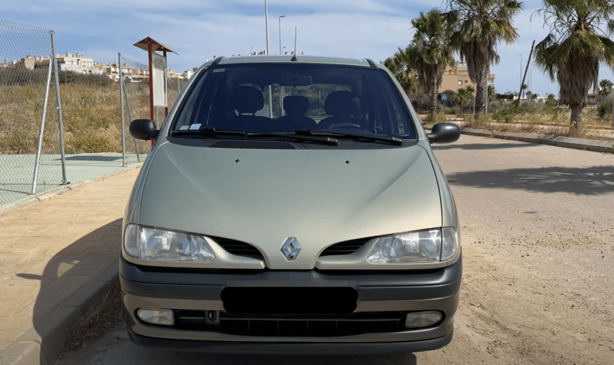 Renault Scénic (1996) : le monospace familial