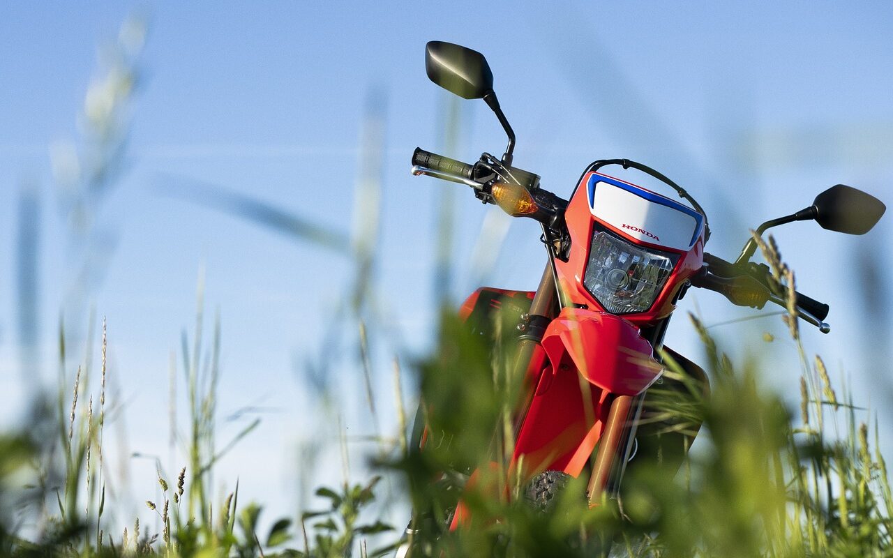 découvrez notre service d'inspection de motos pour garantir la sécurité et la performance de votre véhicule. profitez d'un contrôle complet avec des techniciens qualifiés, afin de rouler en toute sérénité.